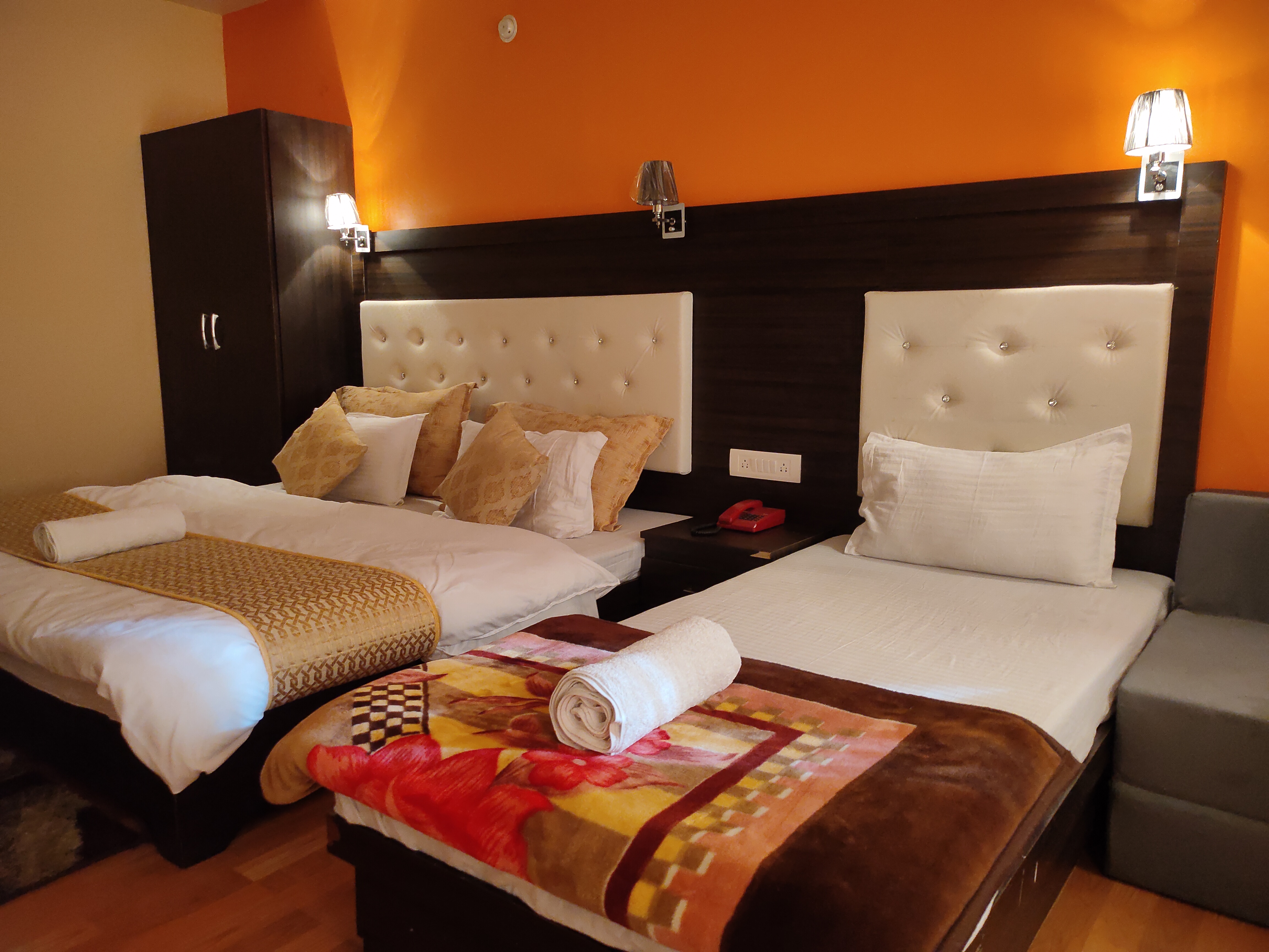 Deluxe Room In Joshimath